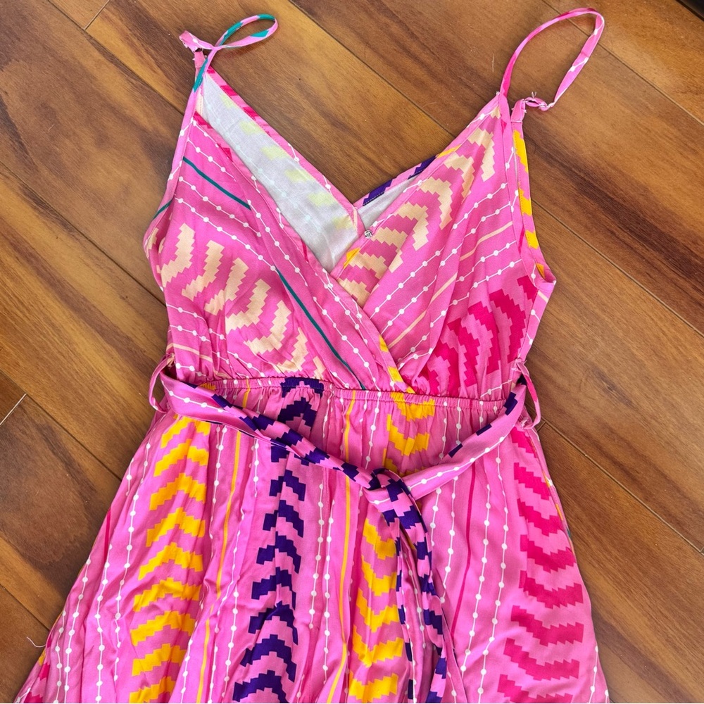 Cupshe Vibrant Pink Sleeveless Chevron Print Maxi Dress w/Pockets - Picture 11 of 14